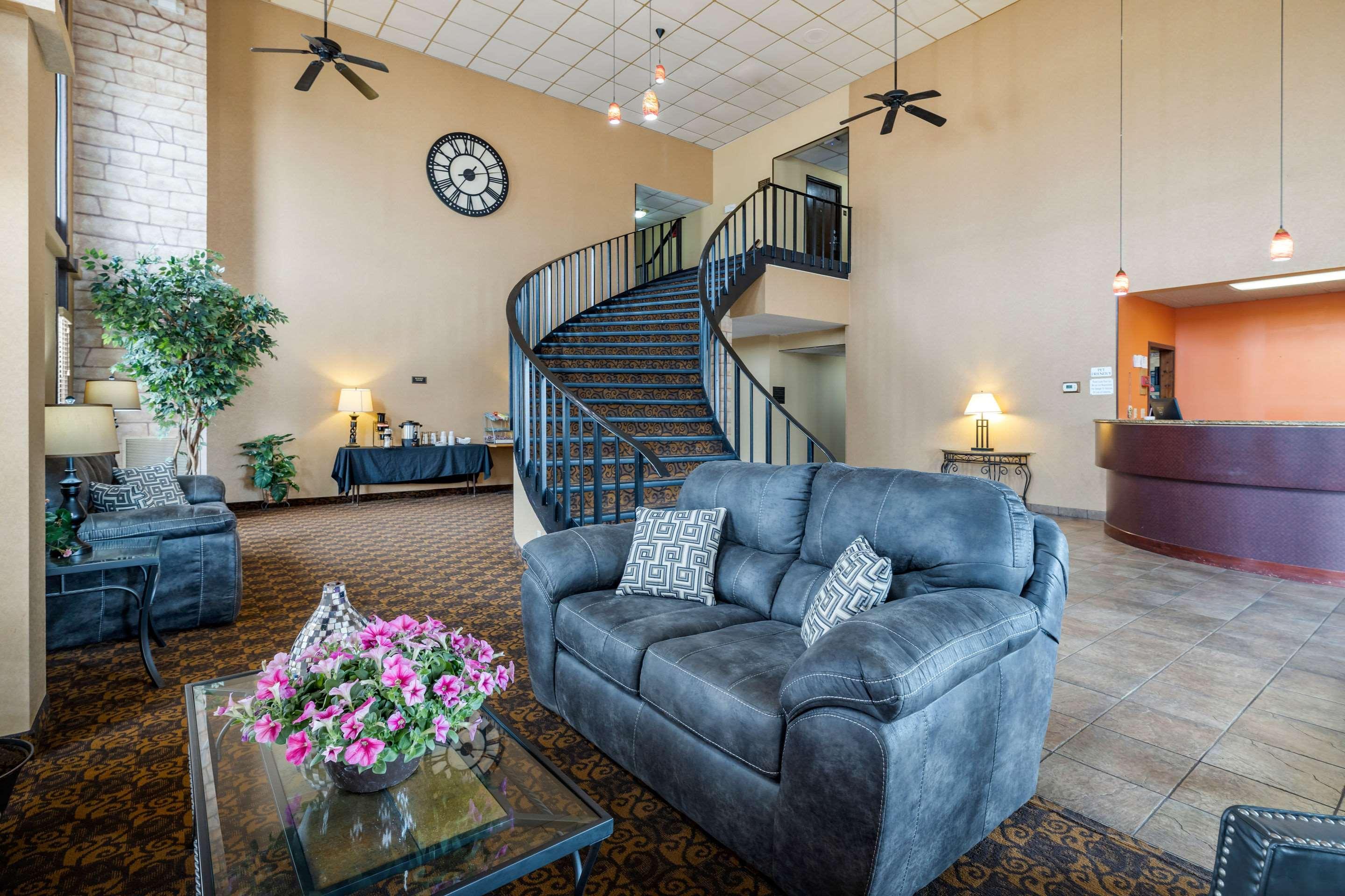 Rodeway Inn South Hutchinson Exteriér fotografie