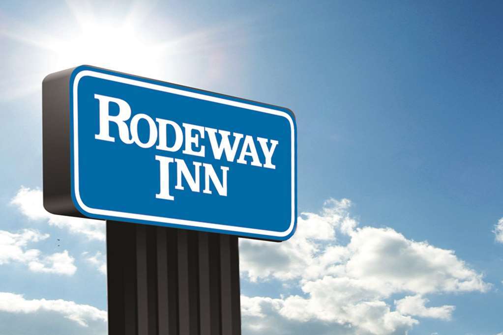 Rodeway Inn South Hutchinson Exteriér fotografie