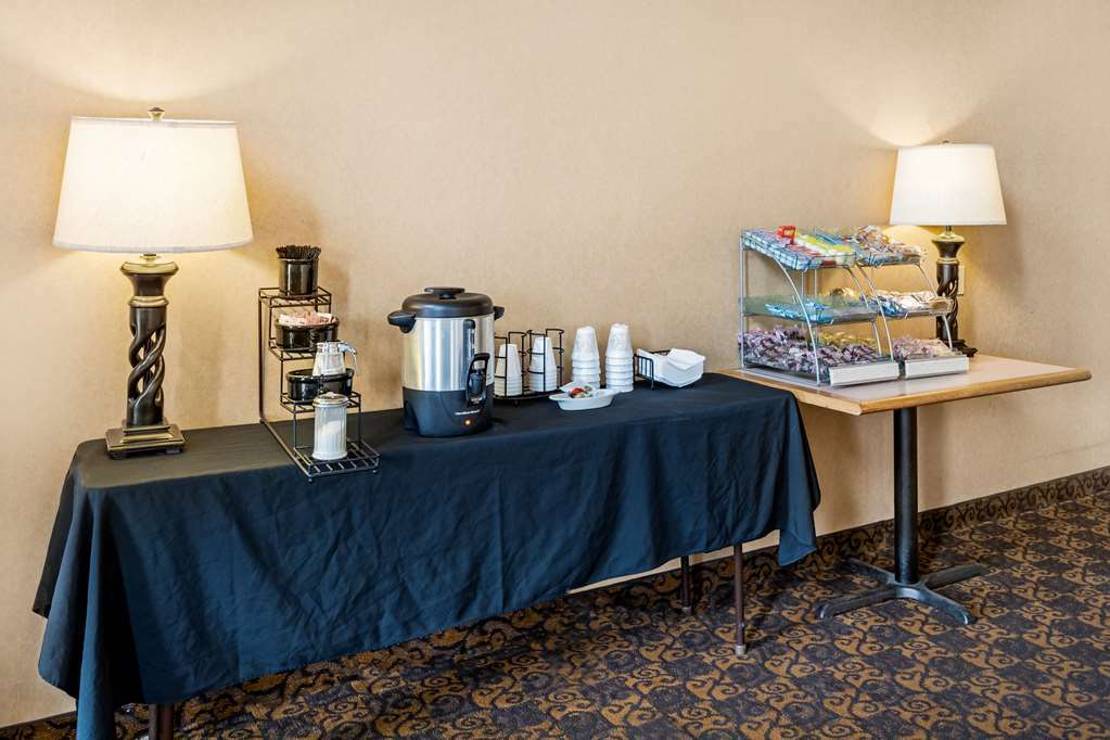 Rodeway Inn South Hutchinson Restaurace fotografie